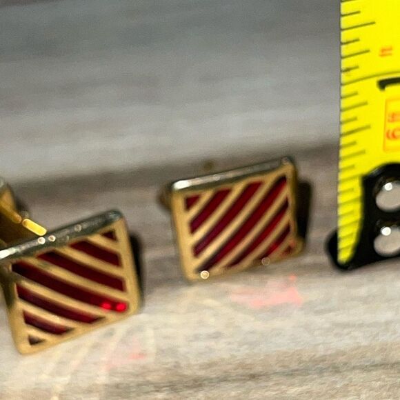 Vintage Red Striped Tie Bar And Cuff Links Set Mens Gold Tone Classic Old Money - Picture 6 of 10